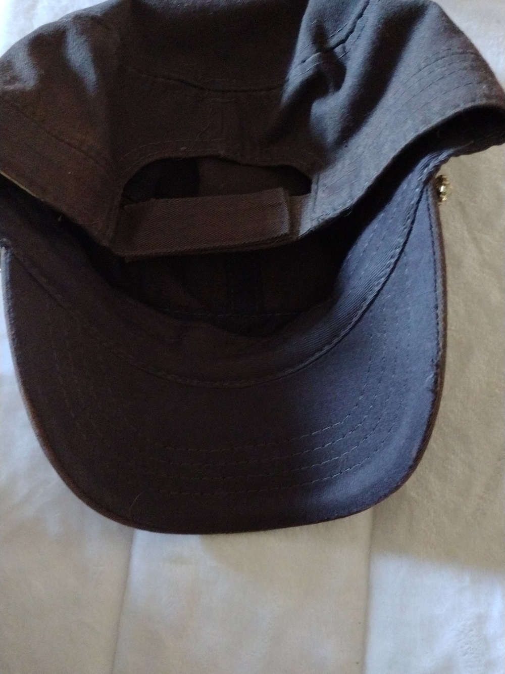 Women's Black Cap with Rhinestone Chain - Picture 5 of 7